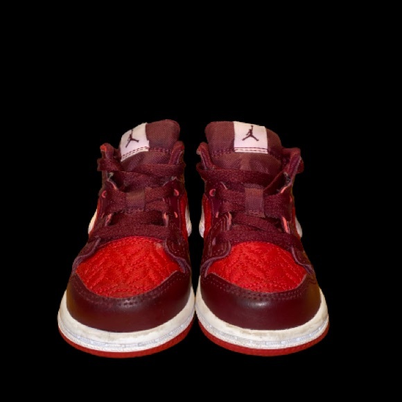 Five pairs of 4c baby shoes. - Picture 4 of 7